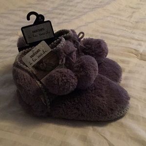 NWT Slippers